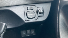 Toyota Yaris 1.5 VVT-i Icon 5dr Petrol Hatchback